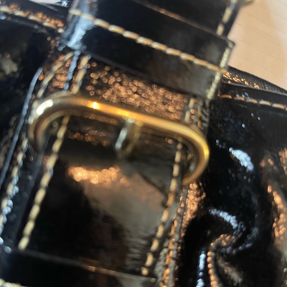 Dooney & Bourke Chiara Patent Leather Shoulder Tote Bag - Picture 4 of 8